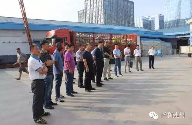宾川|记事|湖北省住建厅、设计院领导及专家一行 莅临星河集团参观指导